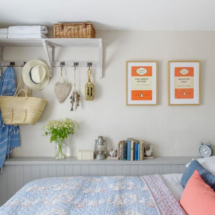 How to decorate a small apartment bedroom