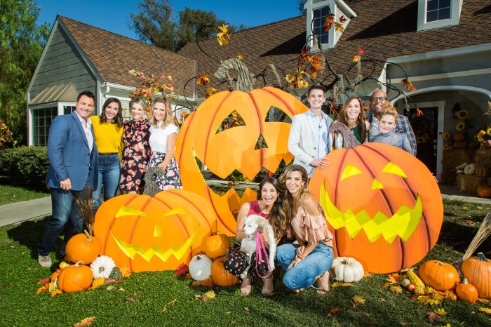 How to make a pumpkin patch decoration